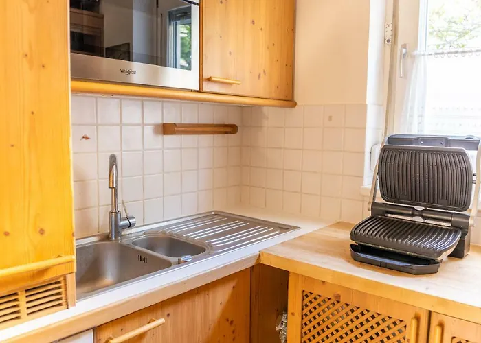 Town House Near Metro & Center Проживання в сім'ї Відень